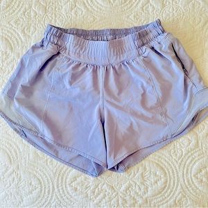 Lululemon Athletica Hotty Hot Long Shorts Size 4 Berry Mist